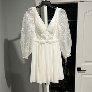 Chic White Sequin Long Sleeve Dress